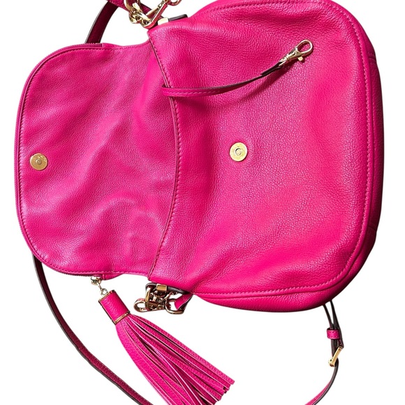 MICHAEL KORS BEDFORD TASSEL FUSCHIA PEBBLE LEATHER FLAP SHOULDER BAG CROSSBODY - Picture 6 of 16